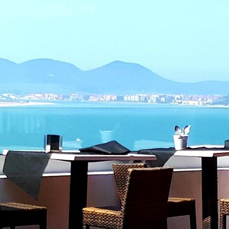 Hotel Restaurante Risco Laredo Zewnętrze zdjęcie