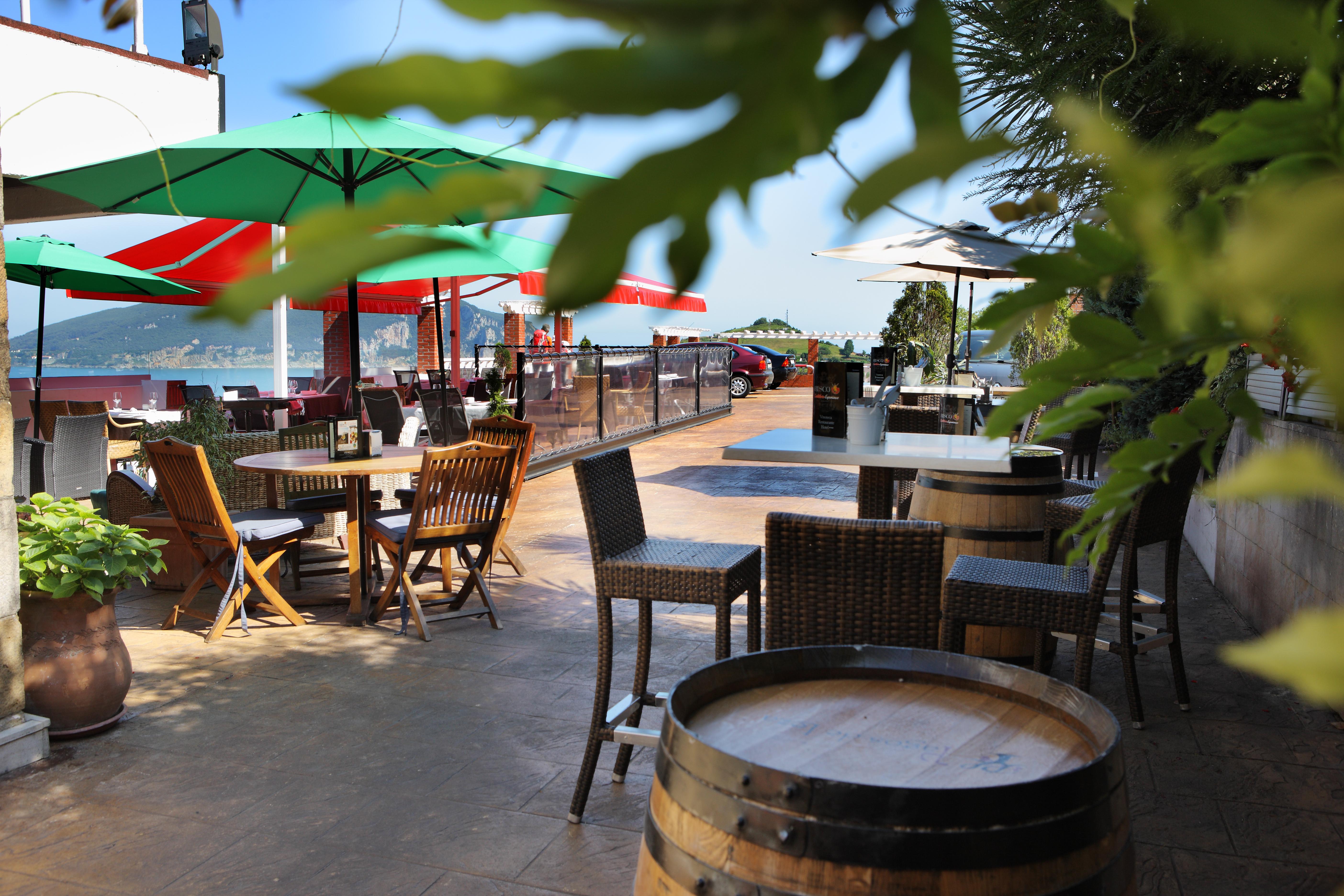 Hotel Restaurante Risco Laredo Zewnętrze zdjęcie
