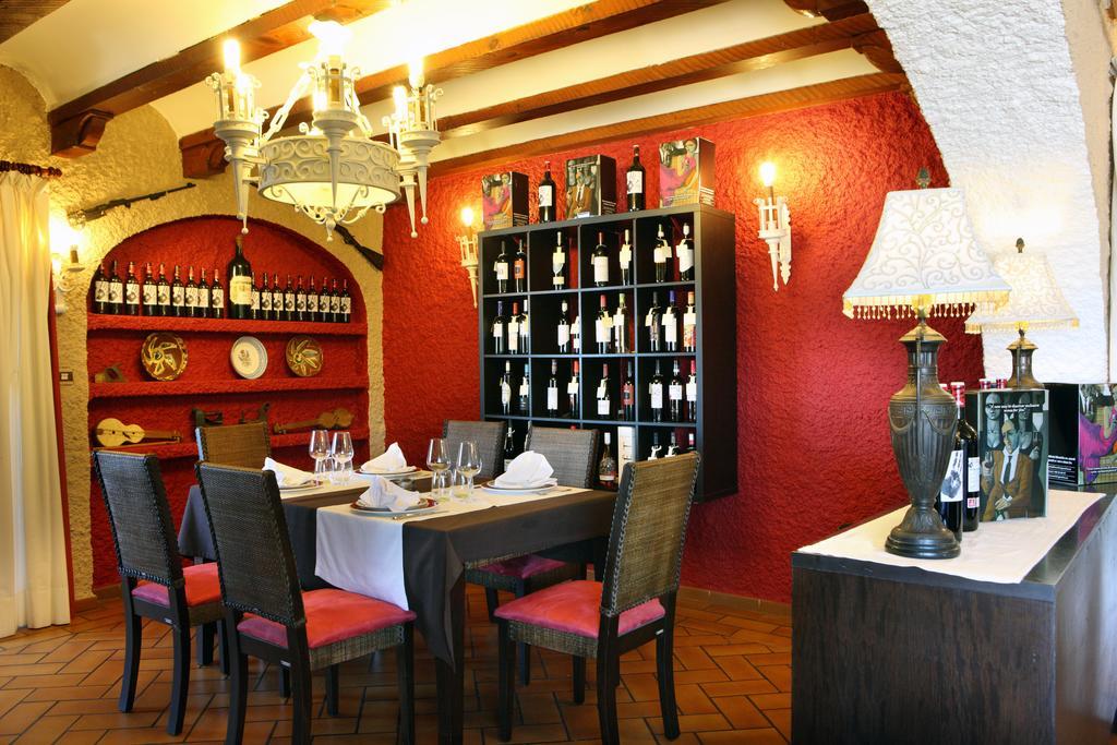 Hotel Restaurante Risco Laredo Zewnętrze zdjęcie