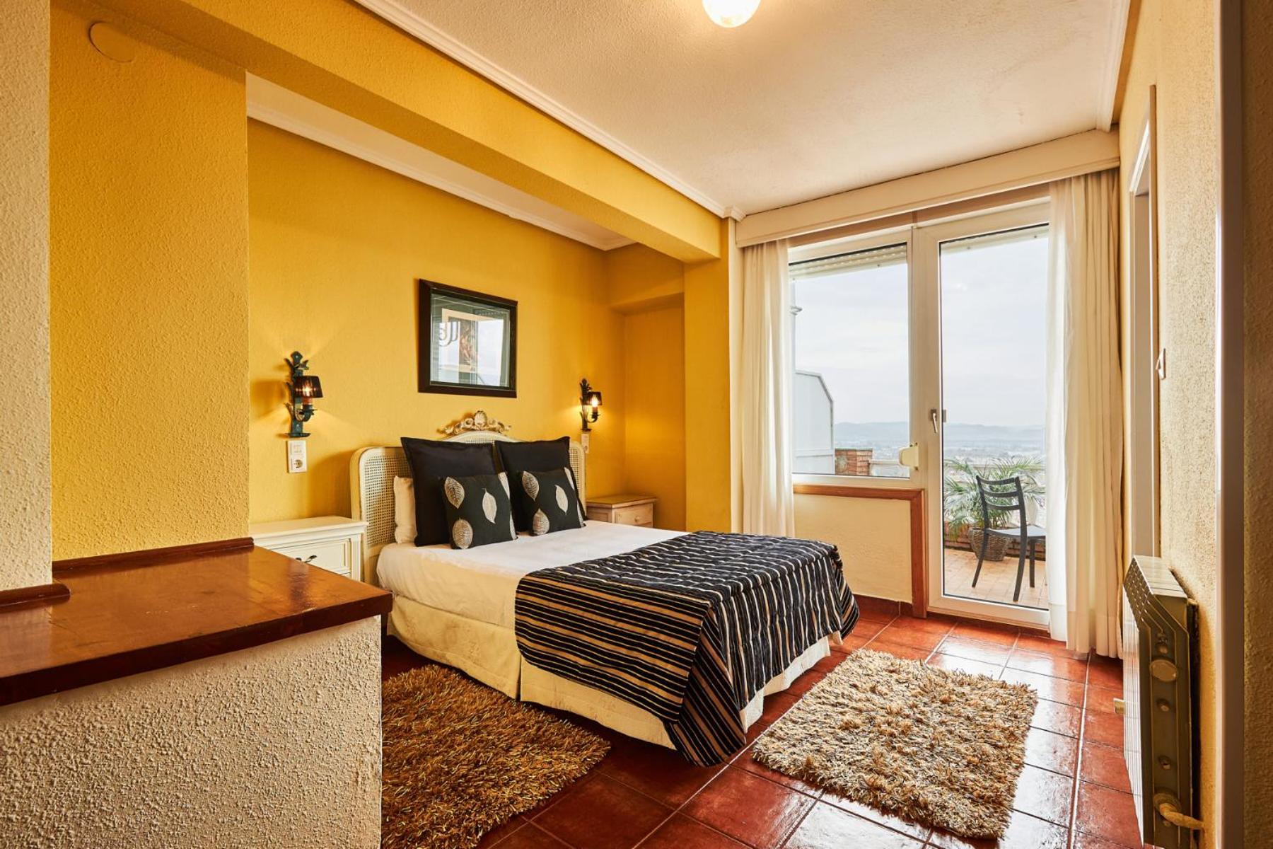 Hotel Restaurante Risco Laredo Zewnętrze zdjęcie