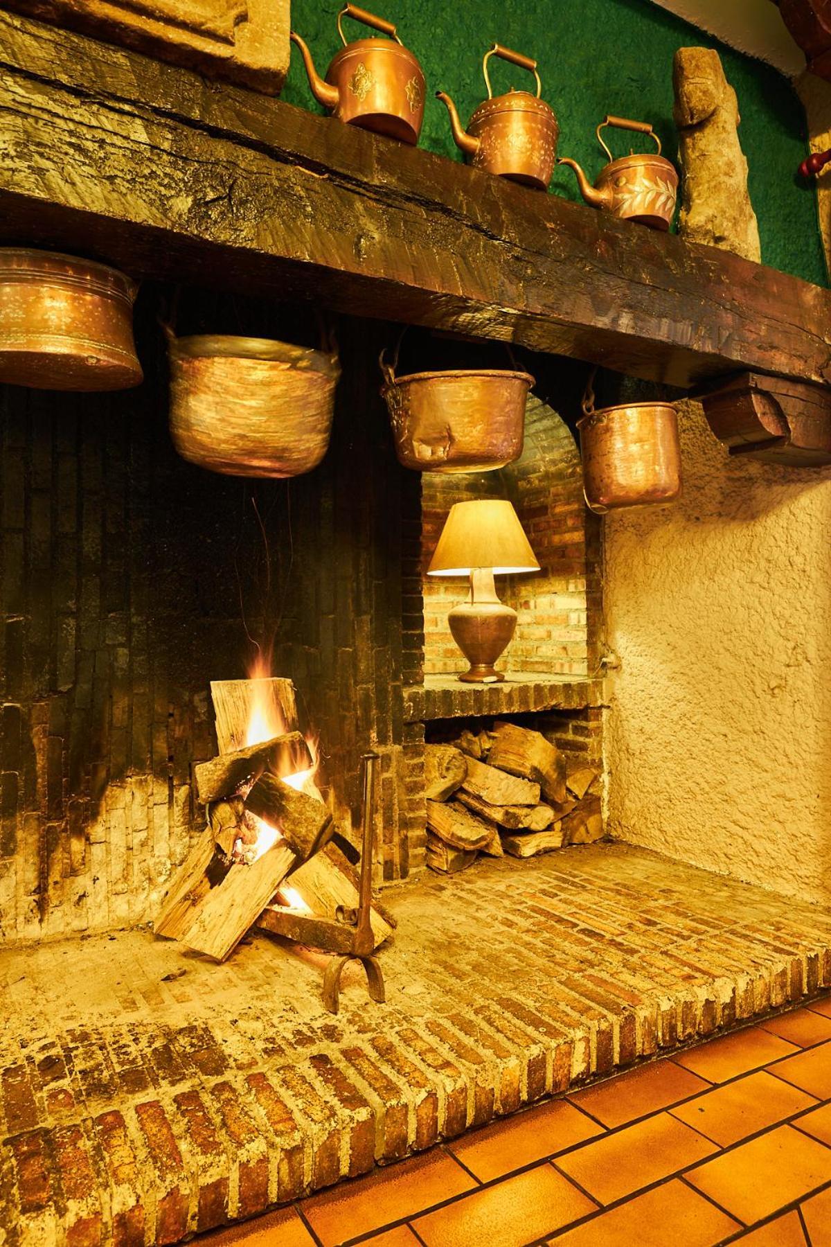 Hotel Restaurante Risco Laredo Zewnętrze zdjęcie