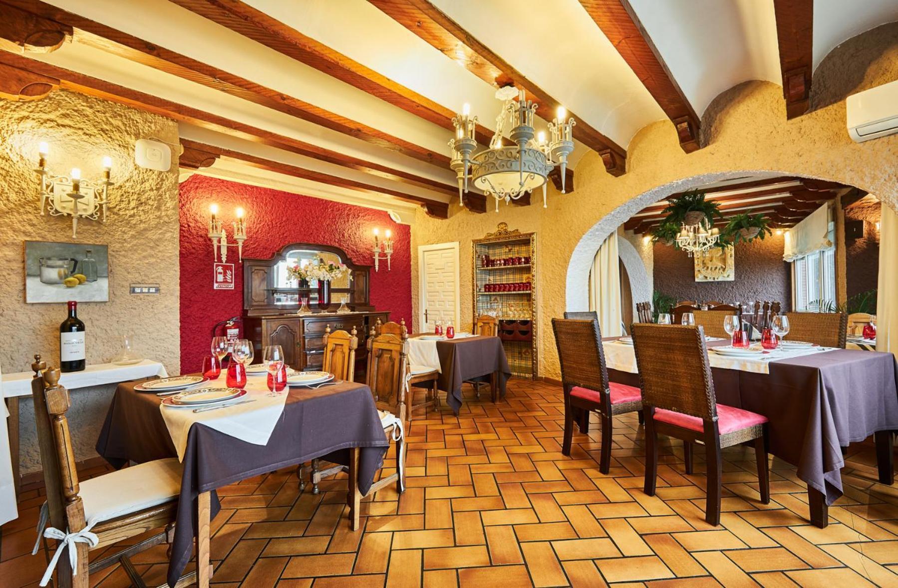 Hotel Restaurante Risco Laredo Zewnętrze zdjęcie