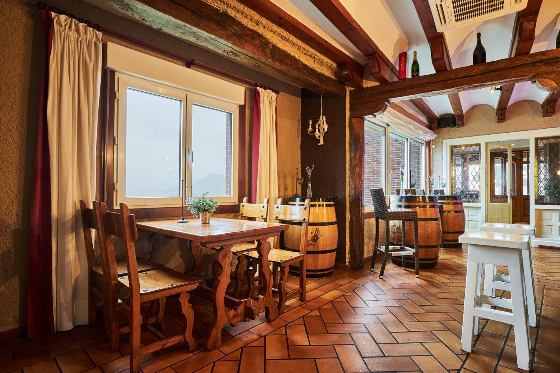 Hotel Restaurante Risco Laredo Zewnętrze zdjęcie